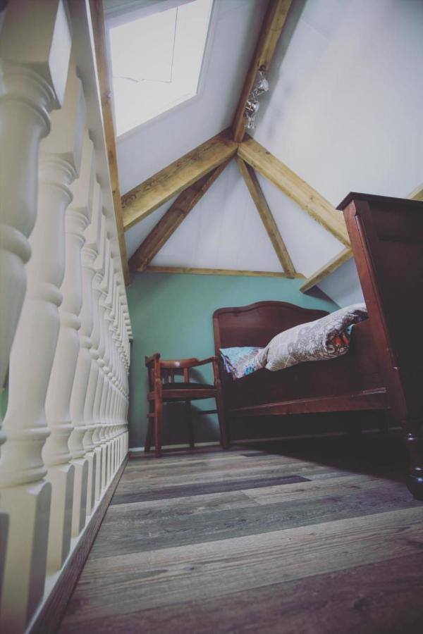 B&B Zaligheid Zwaluwe Екстериор снимка